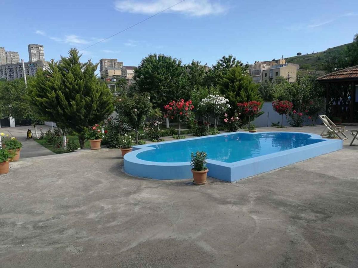 Хостелы HouseHold Тбилиси-13