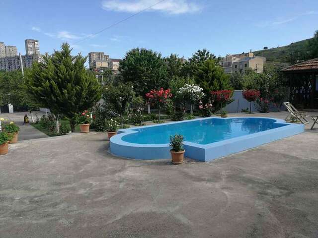 Хостелы HouseHold Тбилиси-12